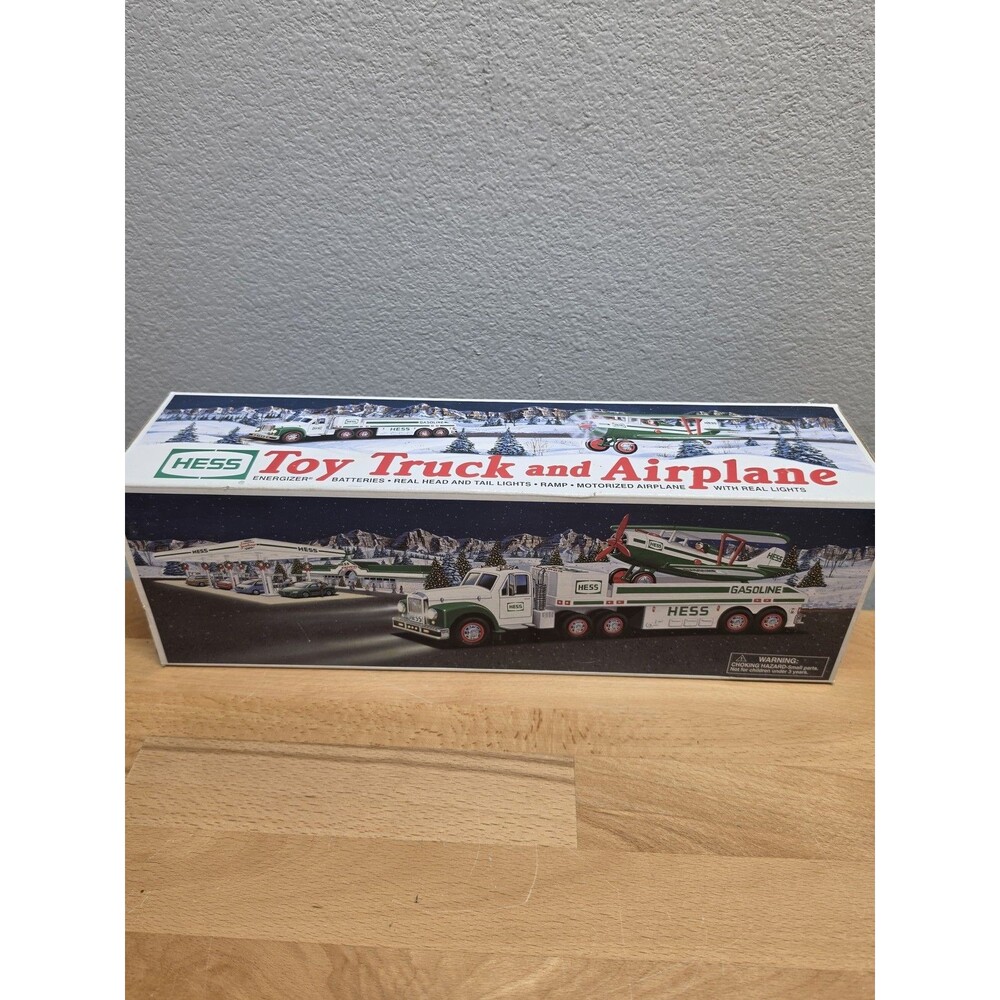 Hess Toy Truck and Airplane 2002 Collectible Gas & Oil Company Diecast Model NEW